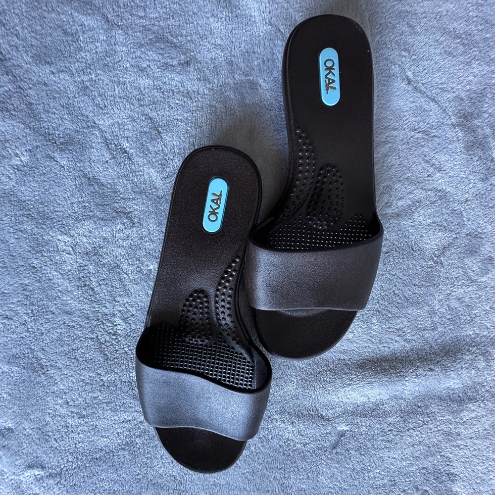 OKA b. Dark Brown Slide Sandals.S. 5.5/6.5/ - Picture 7 of 9